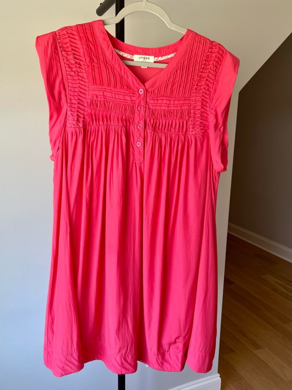 Umgee Sleeveless Pink Pleated Yoke Women's Dress